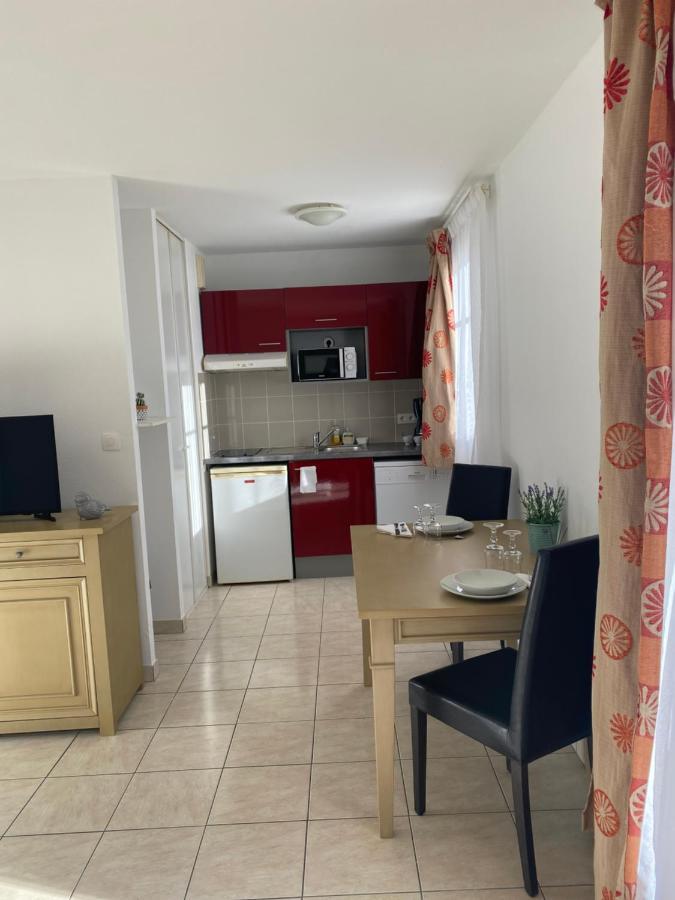 Residence Services Les Essentielles Sainte Soulle Extérieur photo